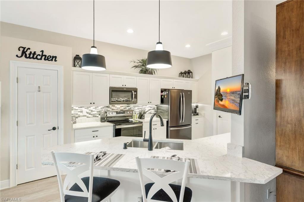 QUARTZ COVE - Residential