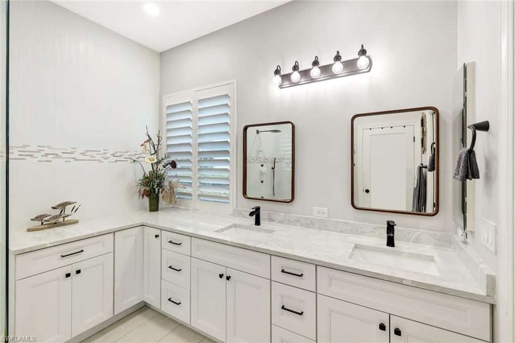 QUARTZ COVE - Residential