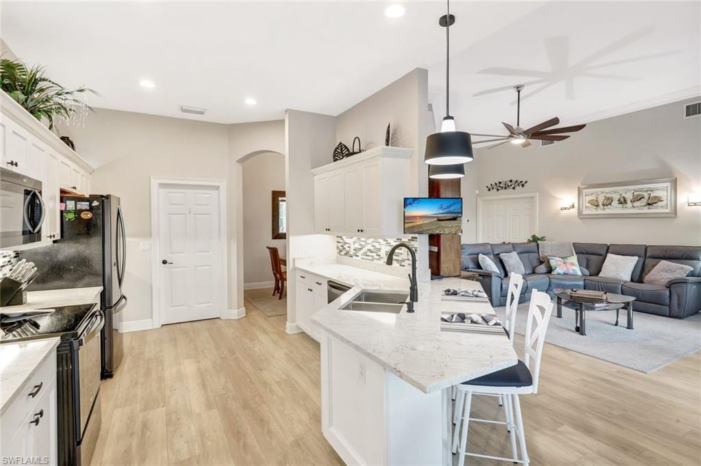 QUARTZ COVE - Residential