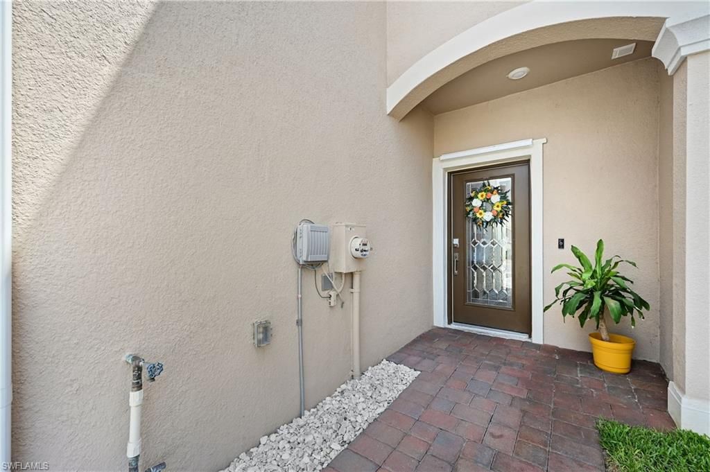 Photo of 2828 Citrus ST, NAPLES, FL 34120 (MLS # 226015638)