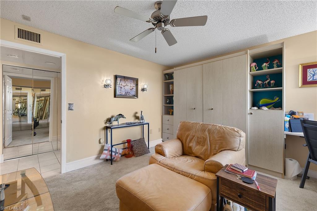 PARKWAY CONDO - Residential