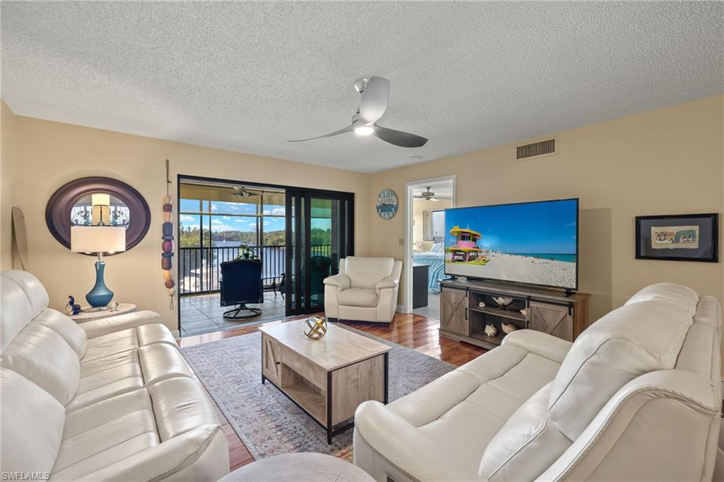 PARKWAY CONDO - Residential