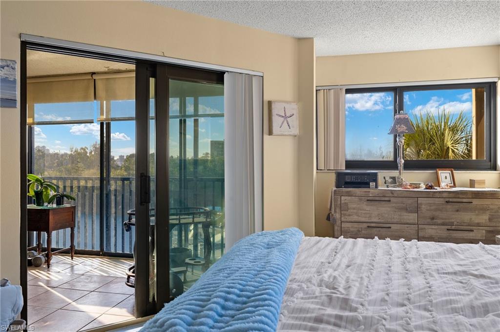 PARKWAY CONDO - Residential