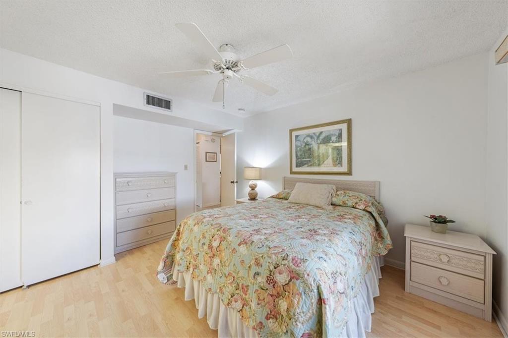 HIDDEN LAKE VILLAS - Residential Lease