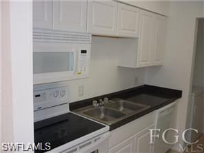 VILLAGE CREEK - Residential