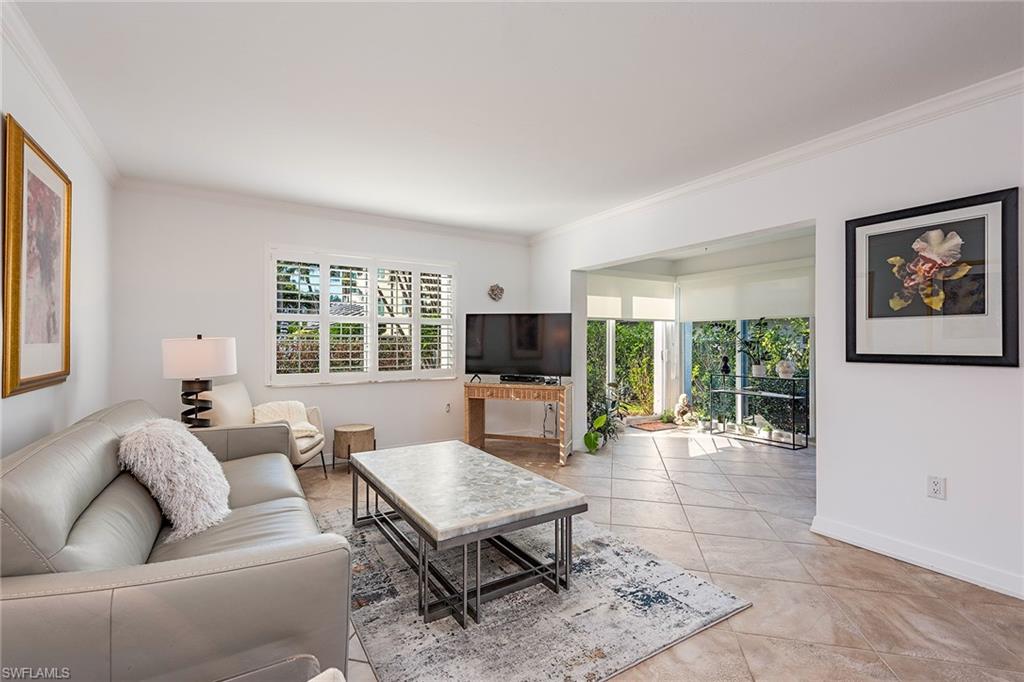 LA VILLA RIVIERA - Residential