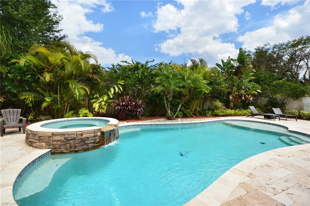 PEBBLEBROOKE LAKES - Residential