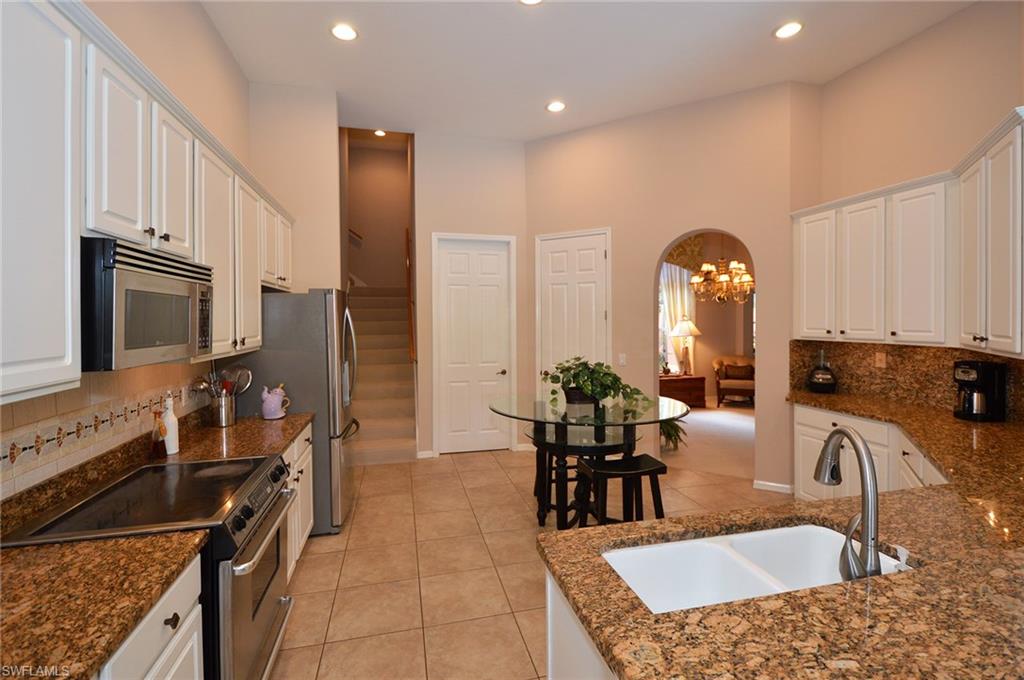 PEBBLEBROOKE LAKES - Residential