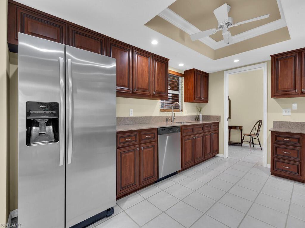 WHISKEY CREEK VILLAGE GREEN - Residential