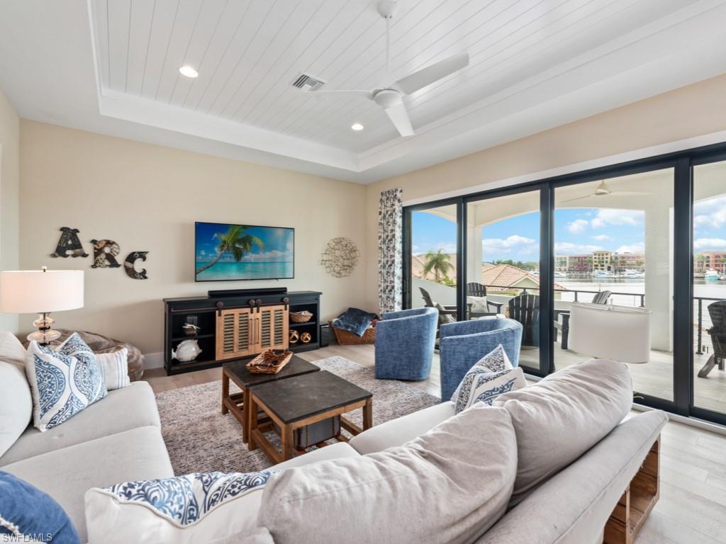 MARCO ISLAND - Residential