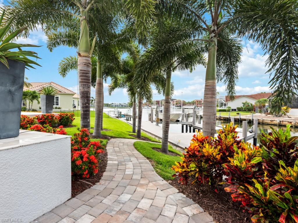 MARCO ISLAND - Residential