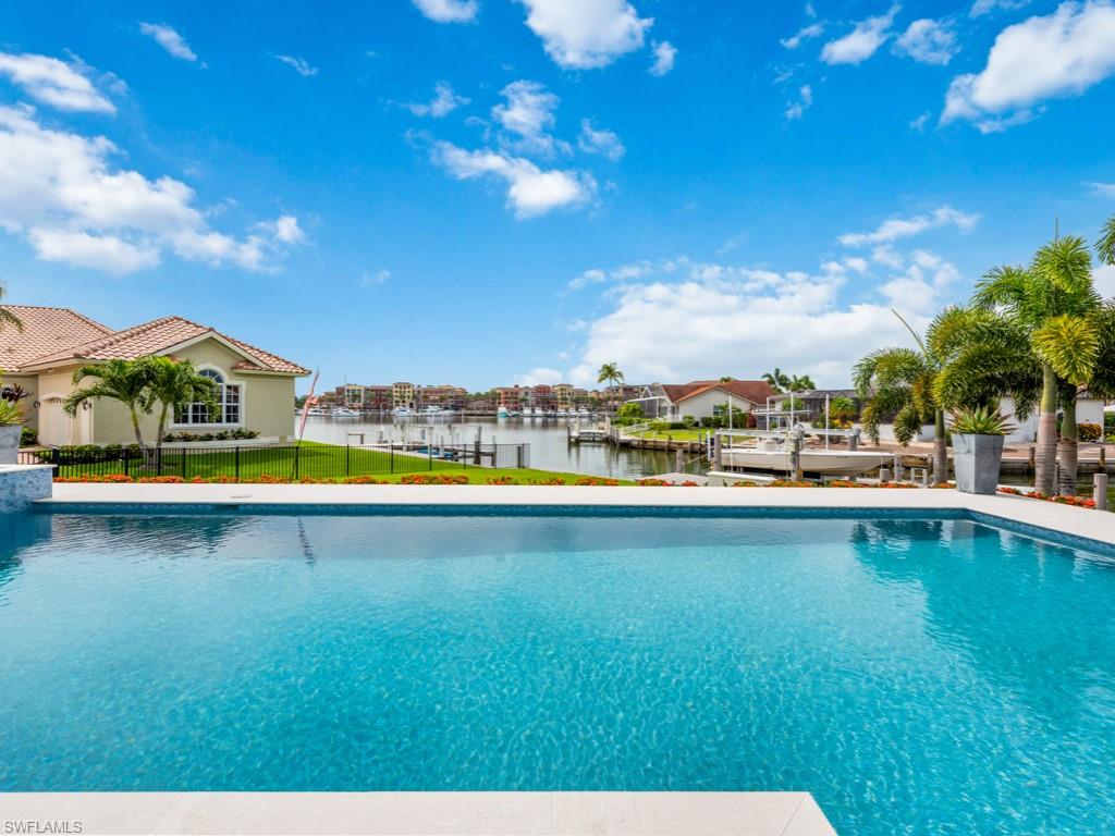 MARCO ISLAND - Residential