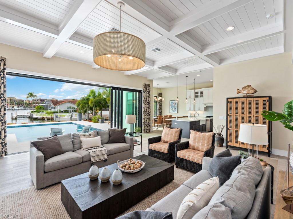 MARCO ISLAND - Residential