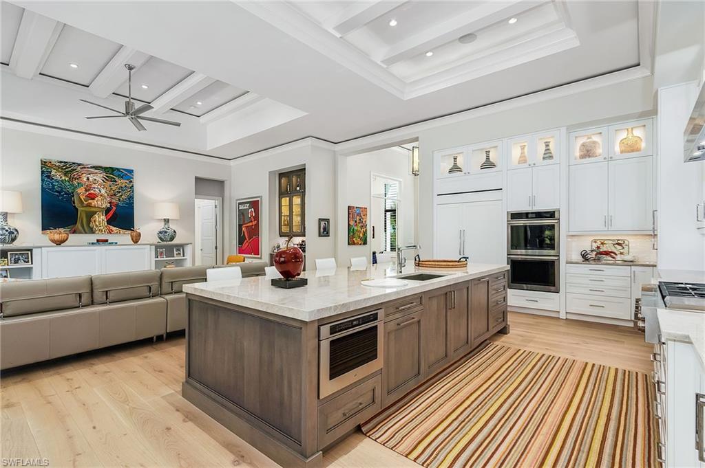 PARK SHORE - Residential