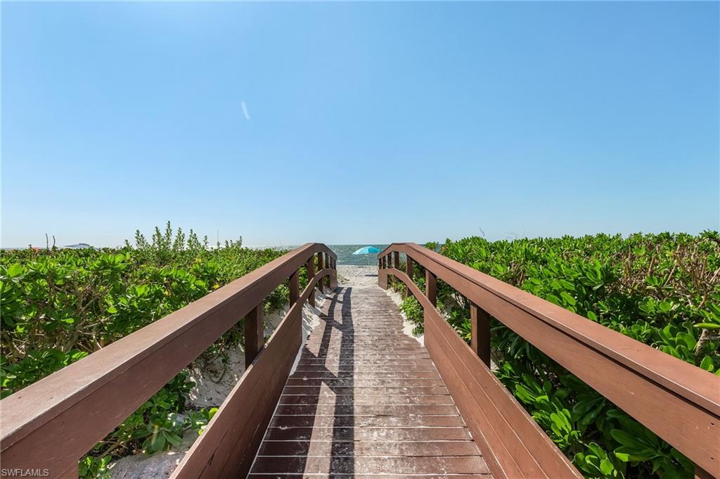 PARK SHORE - Residential