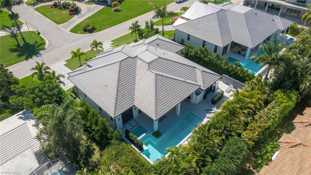 PARK SHORE - Residential