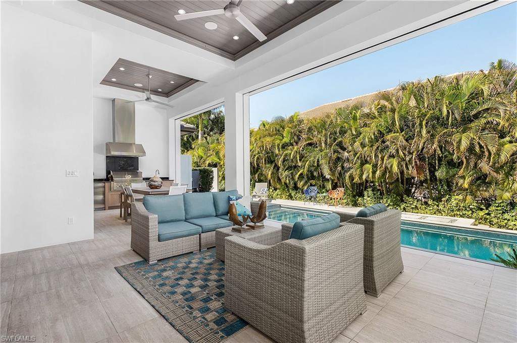 PARK SHORE - Residential