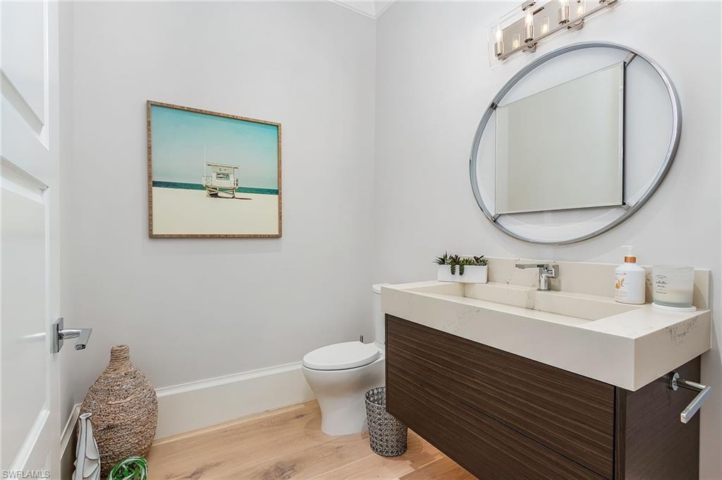 PARK SHORE - Residential