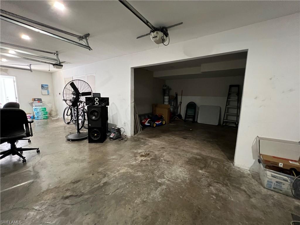 GOLDEN GATE ESTATES - Residential Lease