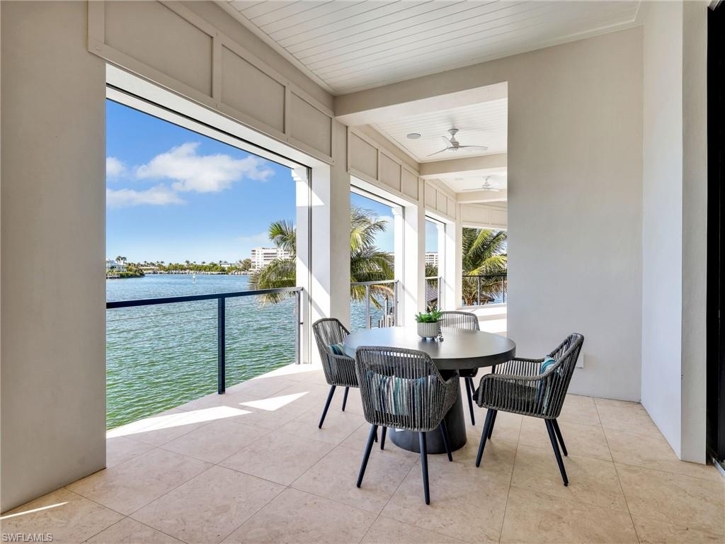 LITTLE HICKORY SHORES - Residential