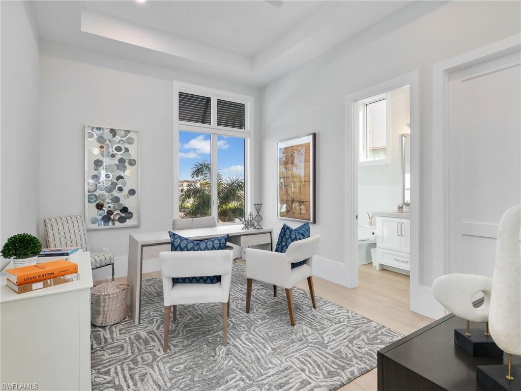 LITTLE HICKORY SHORES - Residential