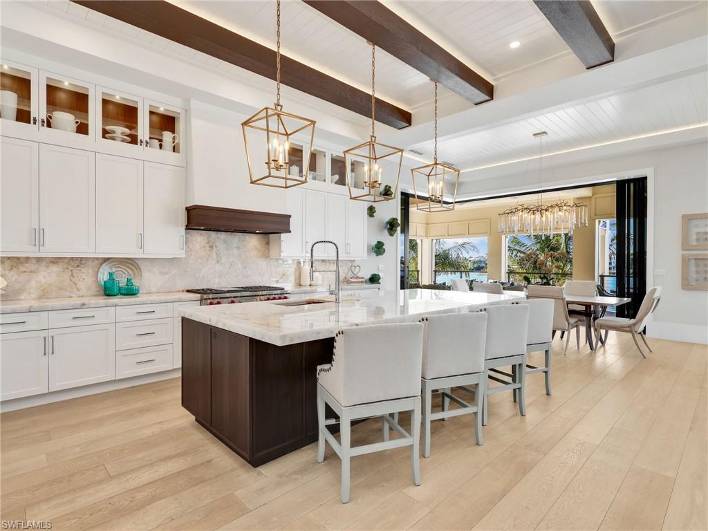 LITTLE HICKORY SHORES - Residential