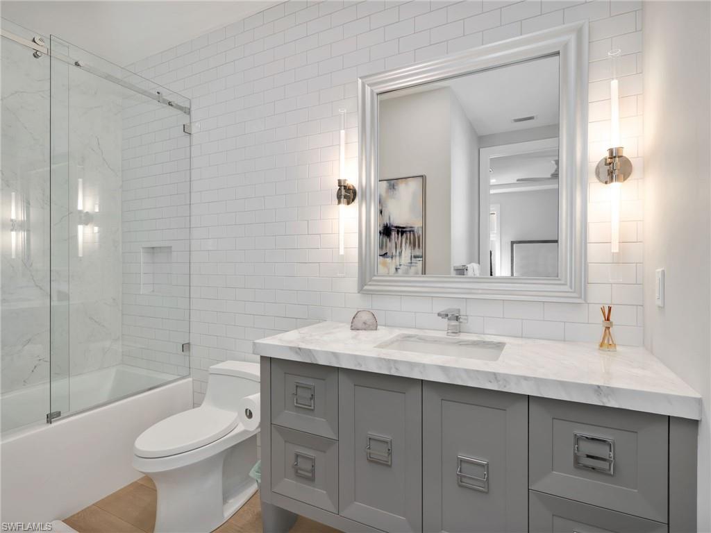 LITTLE HICKORY SHORES - Residential