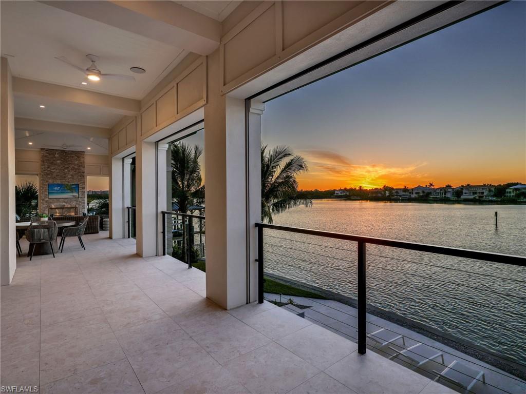 LITTLE HICKORY SHORES - Residential