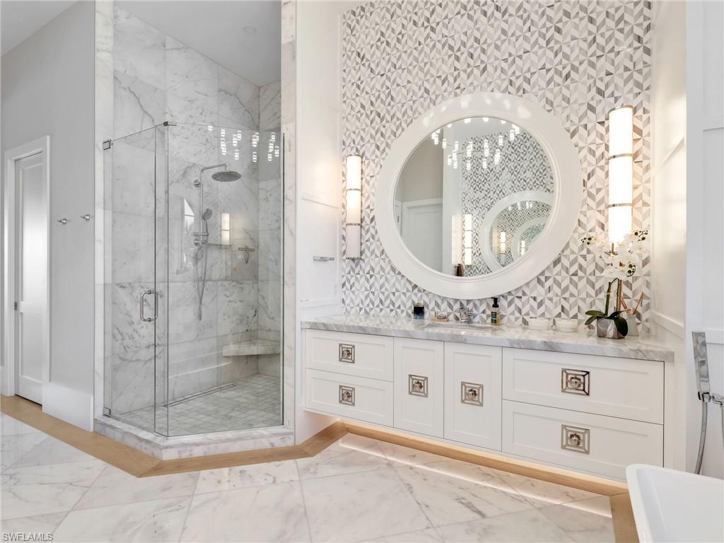 LITTLE HICKORY SHORES - Residential