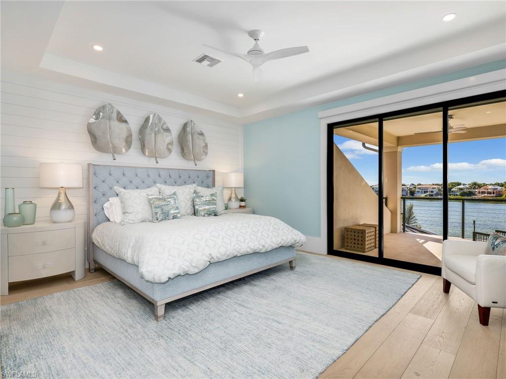 LITTLE HICKORY SHORES - Residential