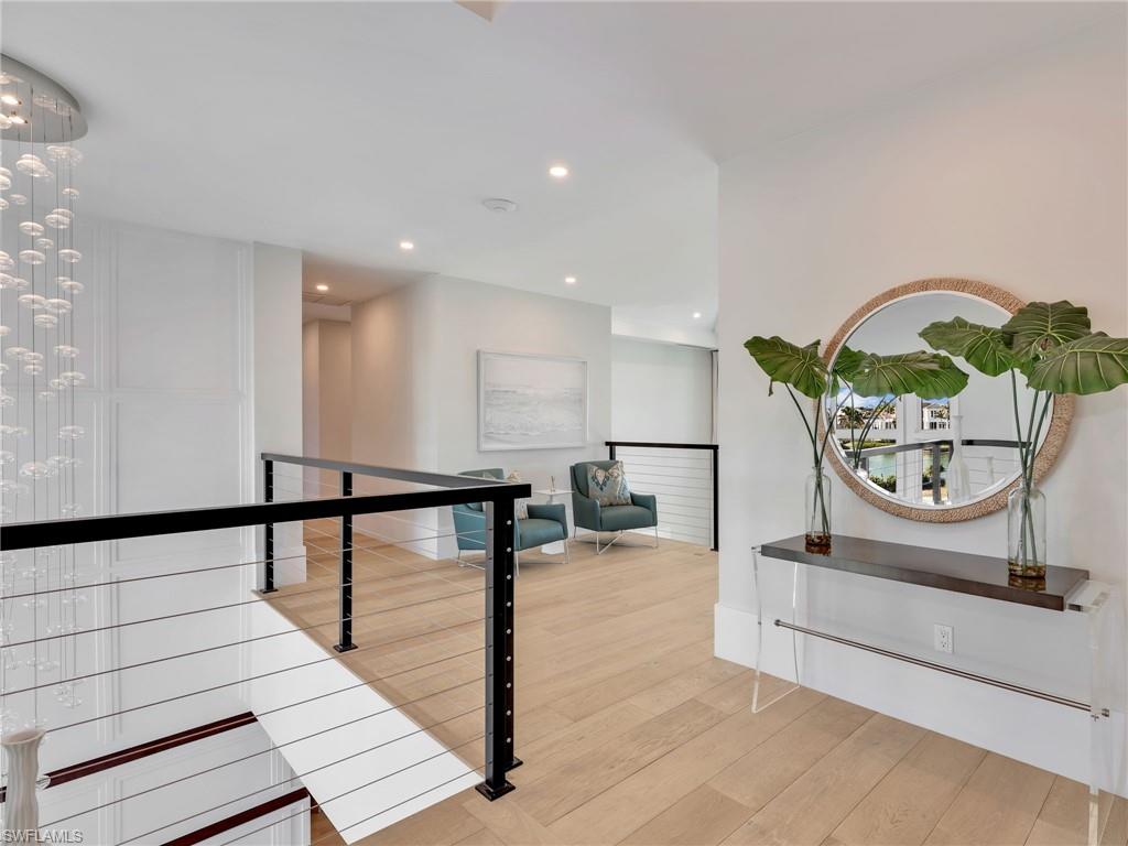 LITTLE HICKORY SHORES - Residential