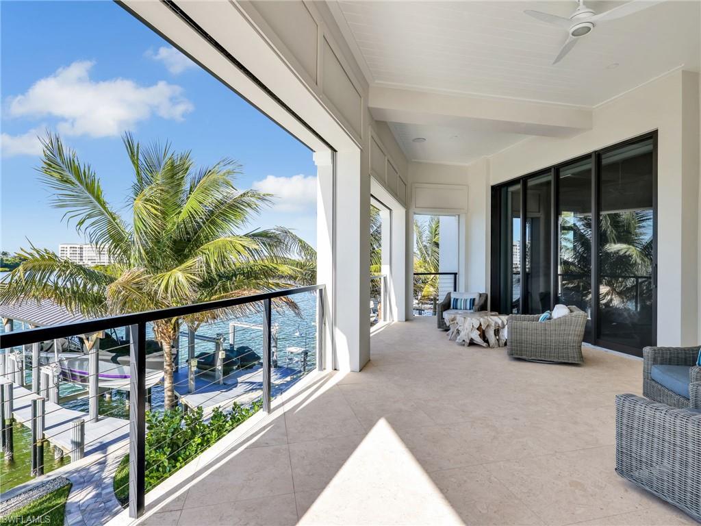 LITTLE HICKORY SHORES - Residential