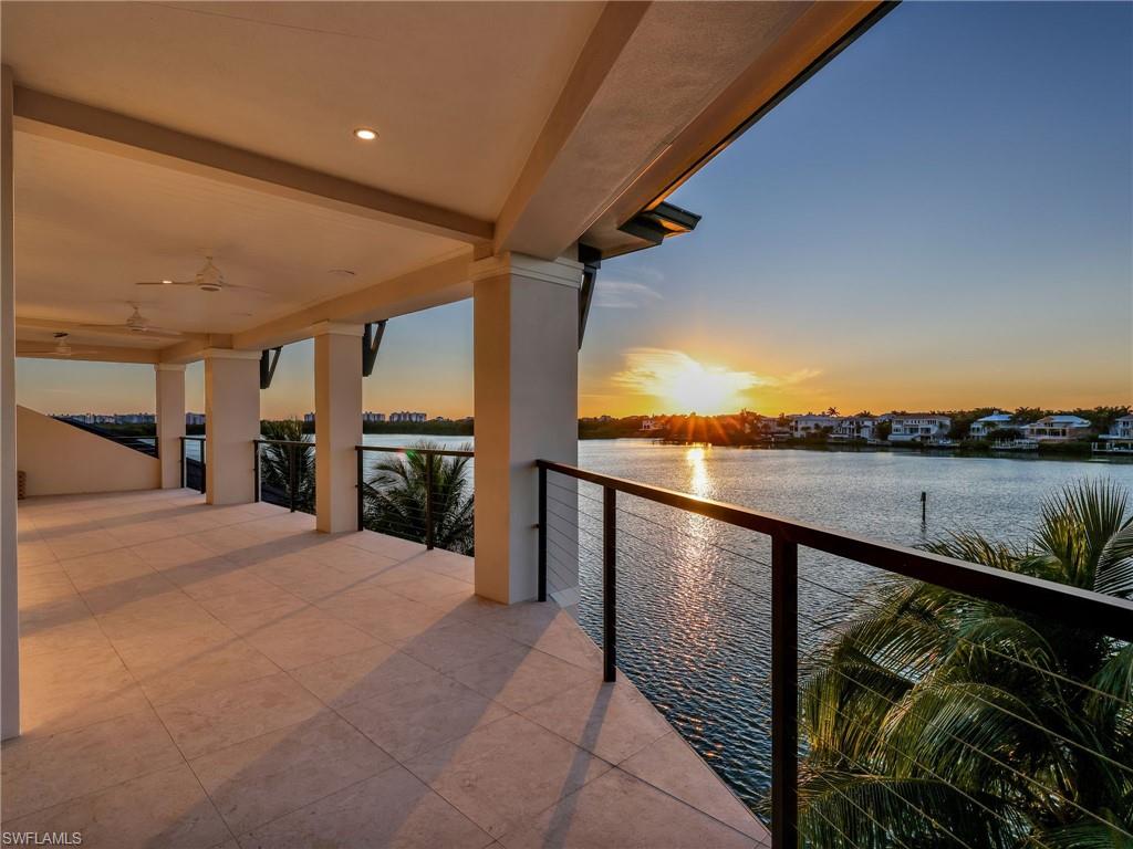 LITTLE HICKORY SHORES - Residential