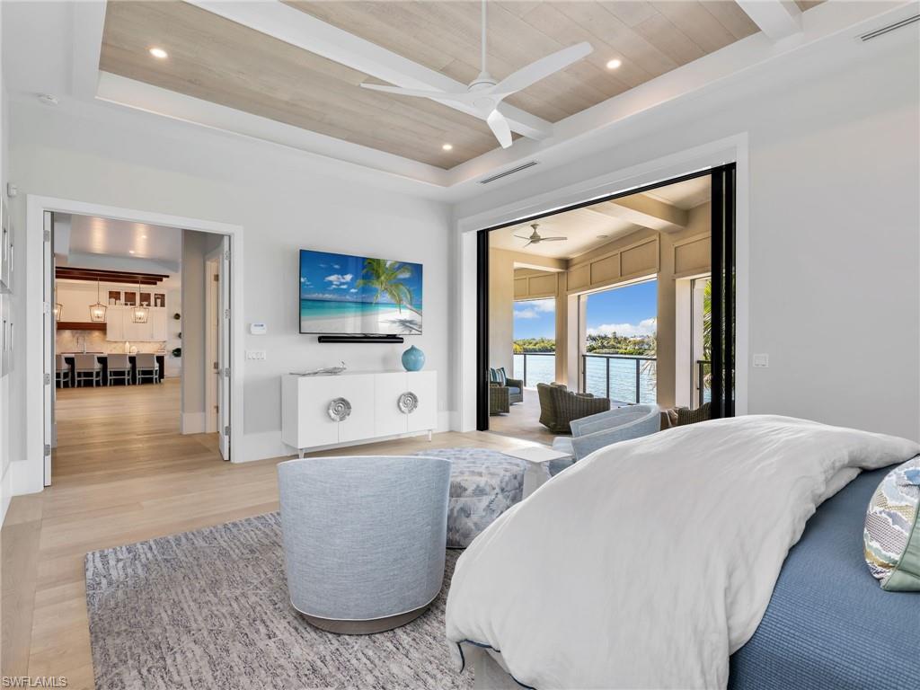 LITTLE HICKORY SHORES - Residential