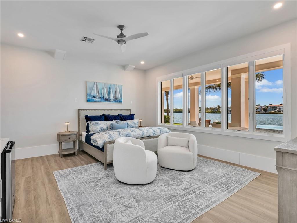 LITTLE HICKORY SHORES - Residential