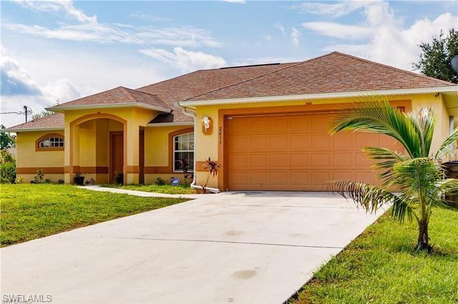 LEHIGH ACRES - Residential