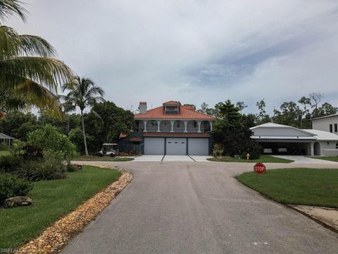 A home in NAPLES