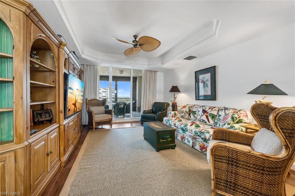 REMINGTON AT BAY COLONY - Residential