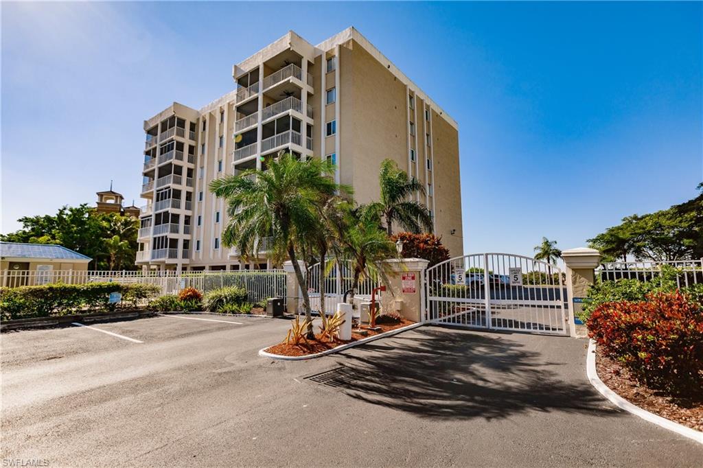 PALM BEACH LANDINGS - Residential