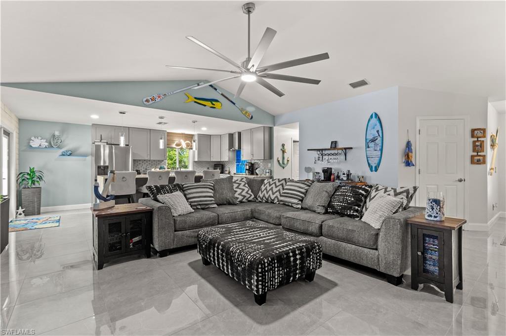 GULF COVE - Residential