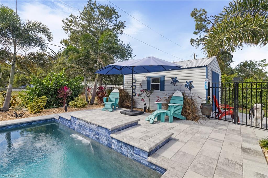 GULF COVE - Residential