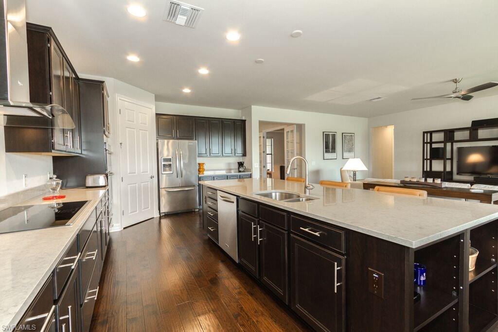 DEL WEBB - Residential