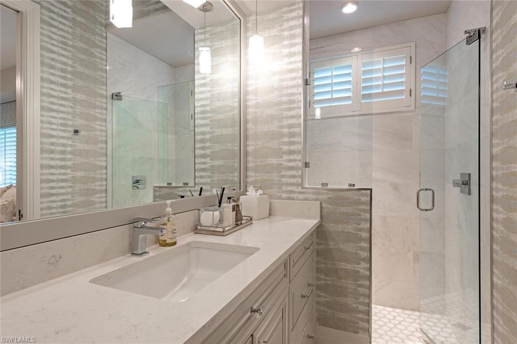 ESTATES AT GREY OAKS - Residential