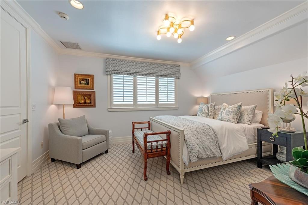 ESTATES AT GREY OAKS - Residential
