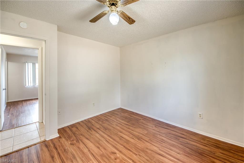 FOXMOOR PINES - Residential