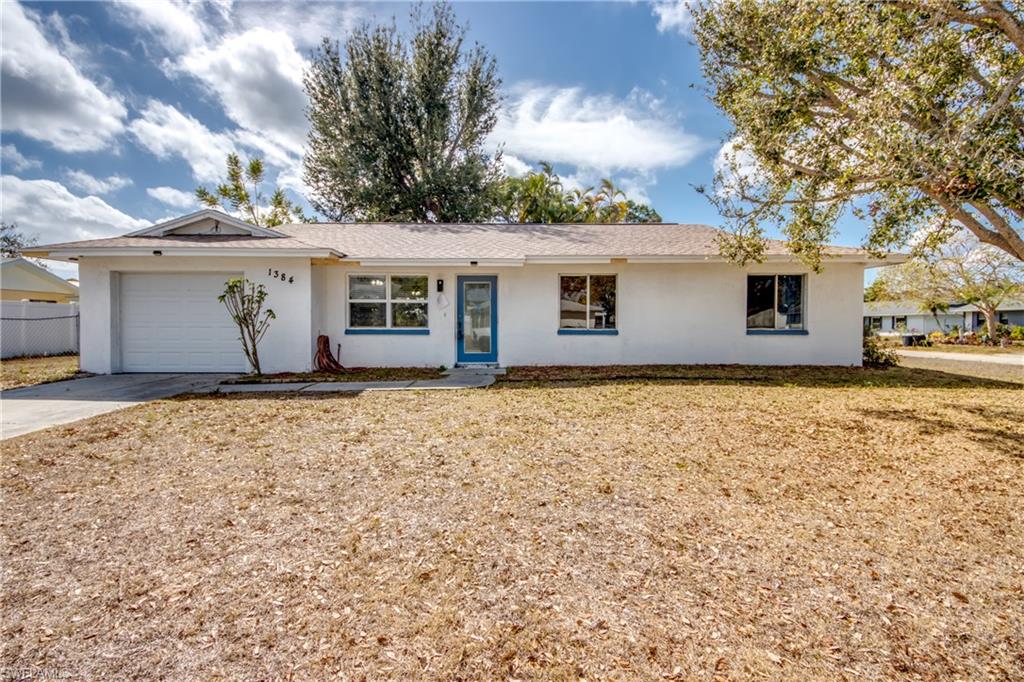 FOXMOOR PINES - Residential