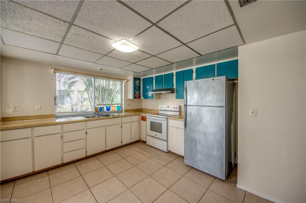 FOXMOOR PINES - Residential