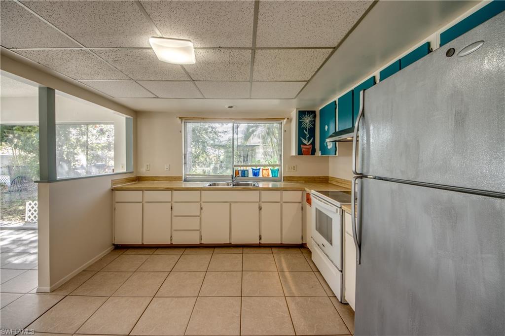 FOXMOOR PINES - Residential