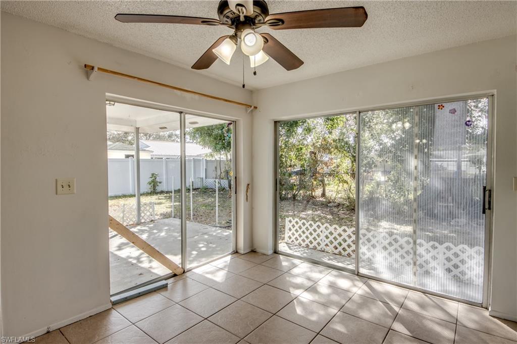 FOXMOOR PINES - Residential