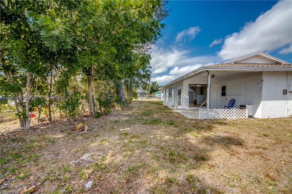 FOXMOOR PINES - Residential